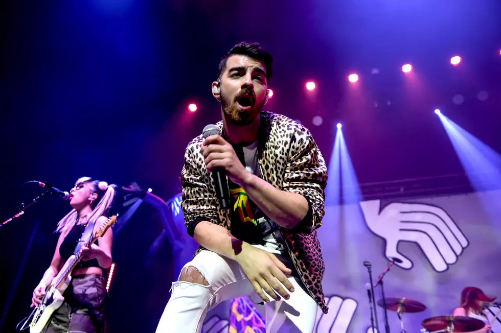 DNCE Play Hometown Show in New Jersey: Review + Photos