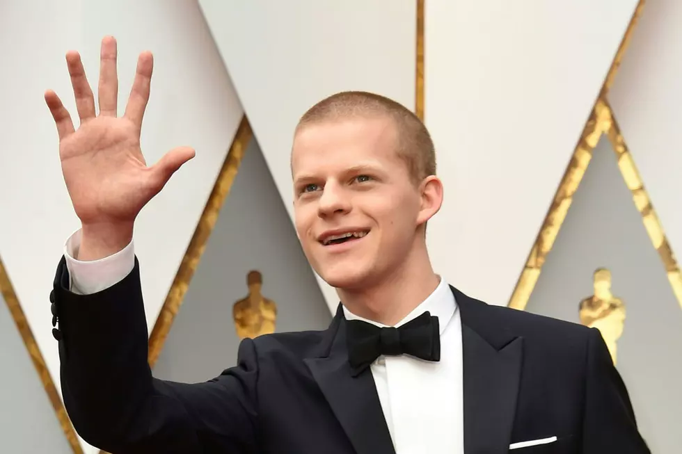 Lucas Hedges Goes Close Cropped at the 2017 Oscars