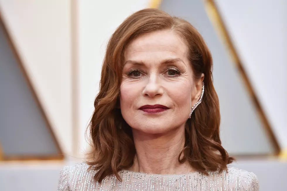 Isabelle Huppert Goes Modern Victorian at the 2017 Oscars
