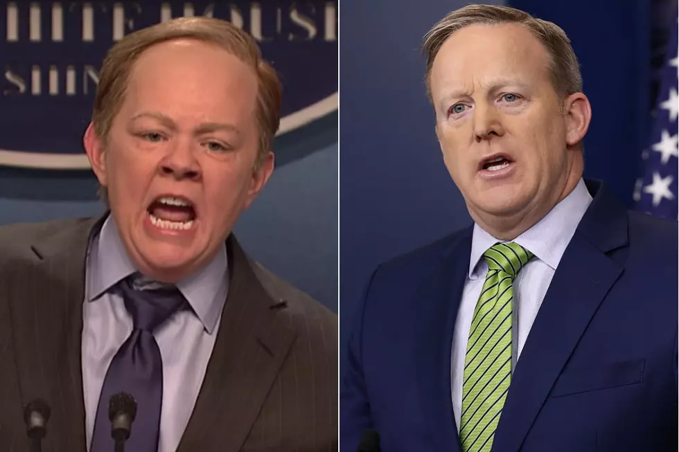 Sean Spicer Reacts to Melissa McCarthy's Manic 'SNL' Impression