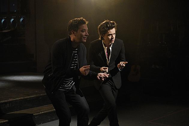 Harry Styles and Jimmy Fallon Are in Friendly Competition in &#8216;SNL&#8217; Promo