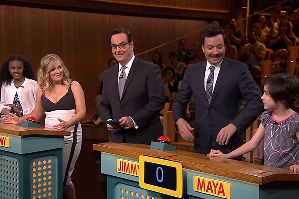 Jimmy Fallon Shows Amy Poehler Who's 'Smarter Than a Smart Girl'