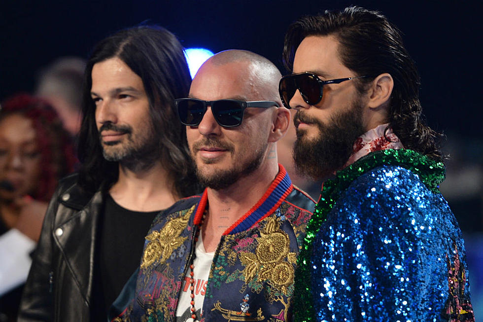 30 Seconds To Mars Go Full-Throttle Thermal Tech With Glowing 2017 VMAs Performance