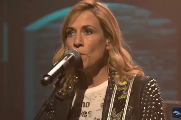 ICYMI: Sheryl Crow Keeps Rockin&#8217; on &#8216;Roller Skate&#8217;