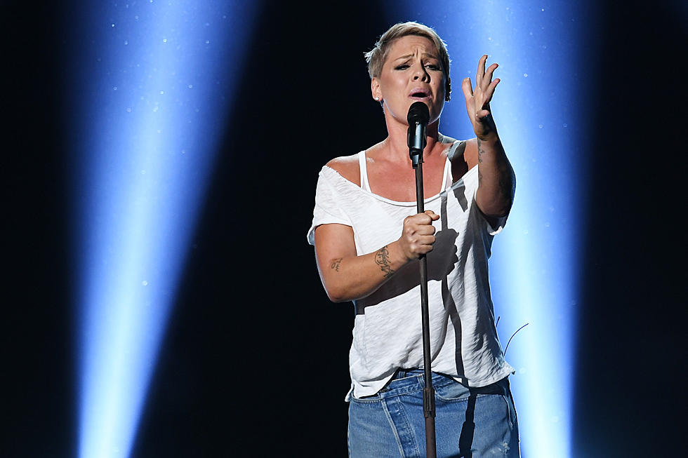 Pink Delivers Powerful Performance of ‘Wild Hearts Can’t Be Broken’ at 2018 Grammys