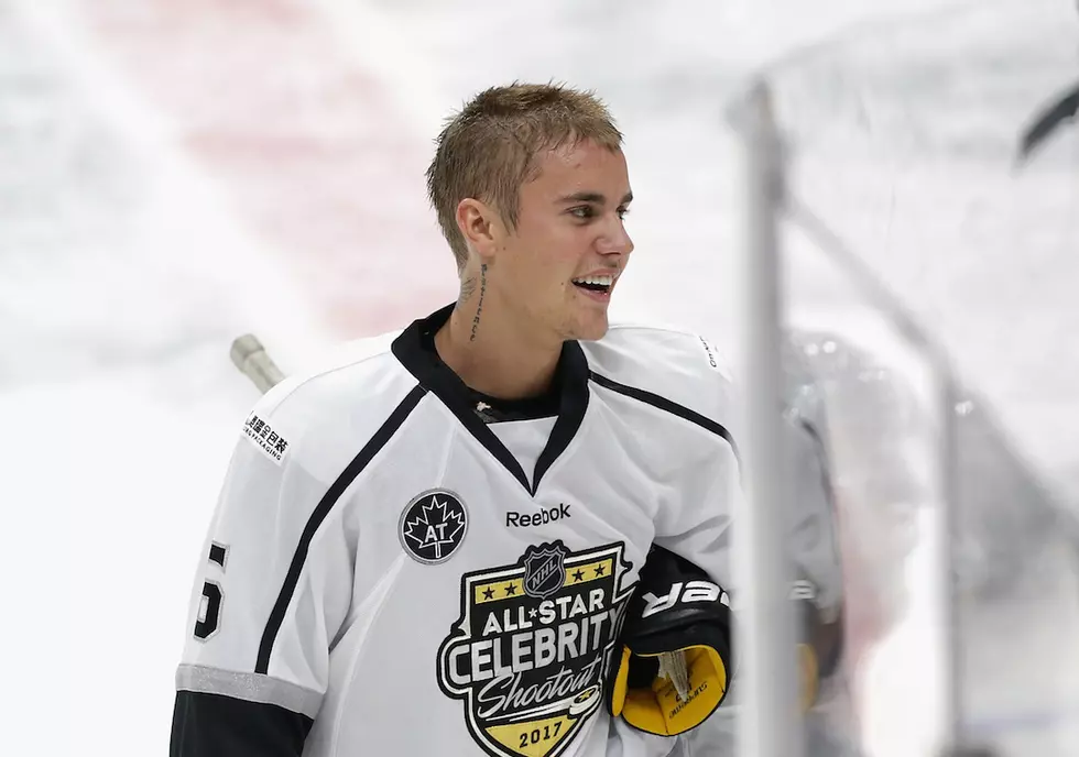 US Women’s Hockey Goalie Maddie Rooney Dares Justin Bieber to Score a Goal on Her