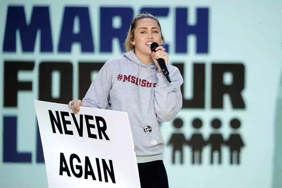 Watch Miley Cyrus Deliver a Moving Performance of ‘The Climb’ at the 2018 March for Our Lives