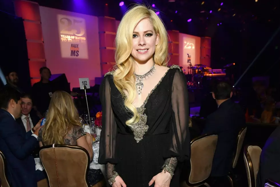 Avril Lavigne Makes First Red Carpet Appearance in Two Years, Says New Album Will Be Done in ‘Two Weeks’
