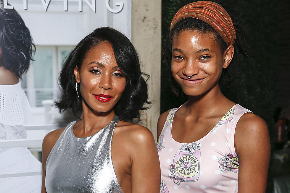 Willow Smith Recalls Accidentally Walking in on Her Parents 