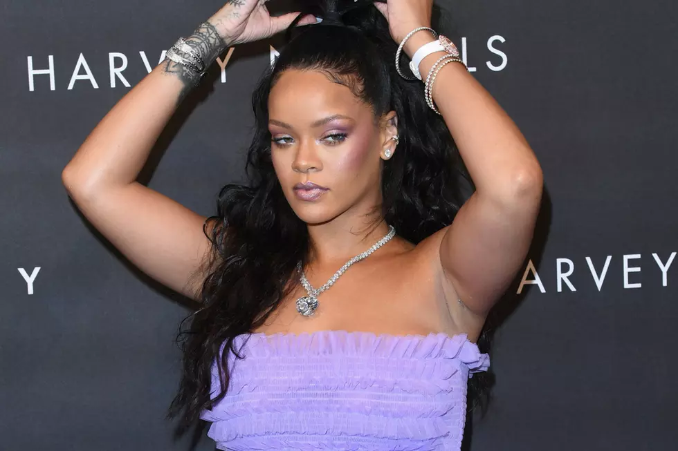 Police + Helicopter Swarm Rihanna's Hollywood Home