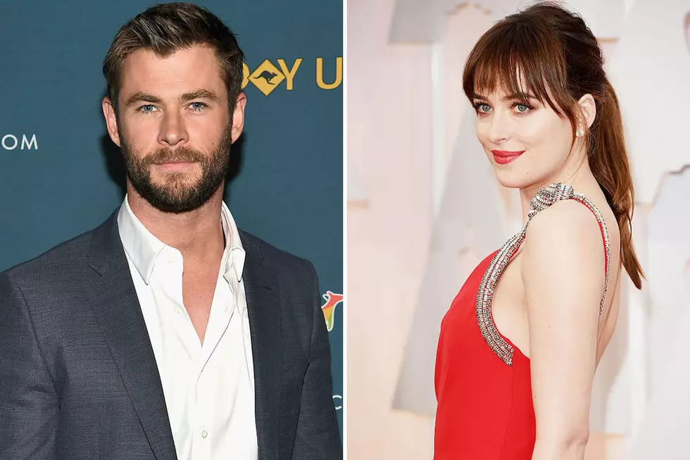 Dakota Johnson Was &#8216;Distracted&#8217; by Chris Hemsworth&#8217;s &#8216;Outrageous&#8217; Body — And Yeah, Same