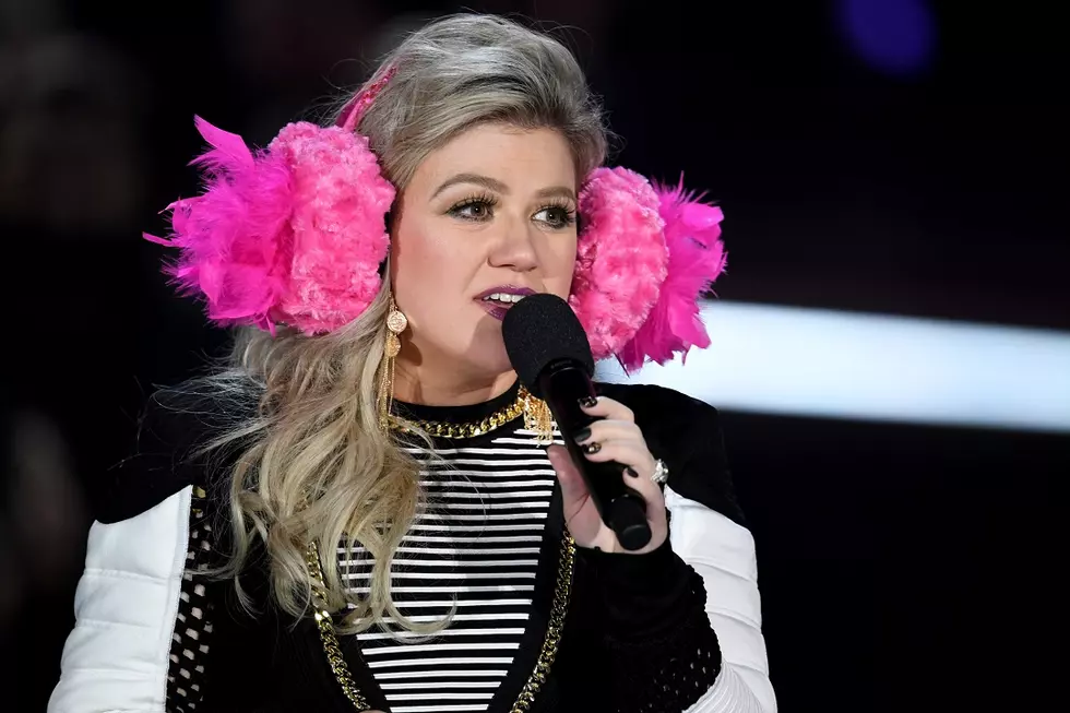 This Actor Who Met Kelly Clarkson Thought She Was &#8216;Mad&#8217; at Him