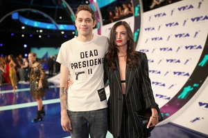 Here&#8217;s the Girl Pete Davidson Proposed to Before Ariana Grande