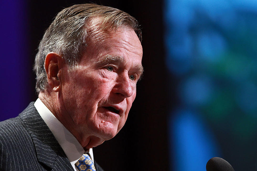 George H. W. Bush Death: Celebrities, Politicians React