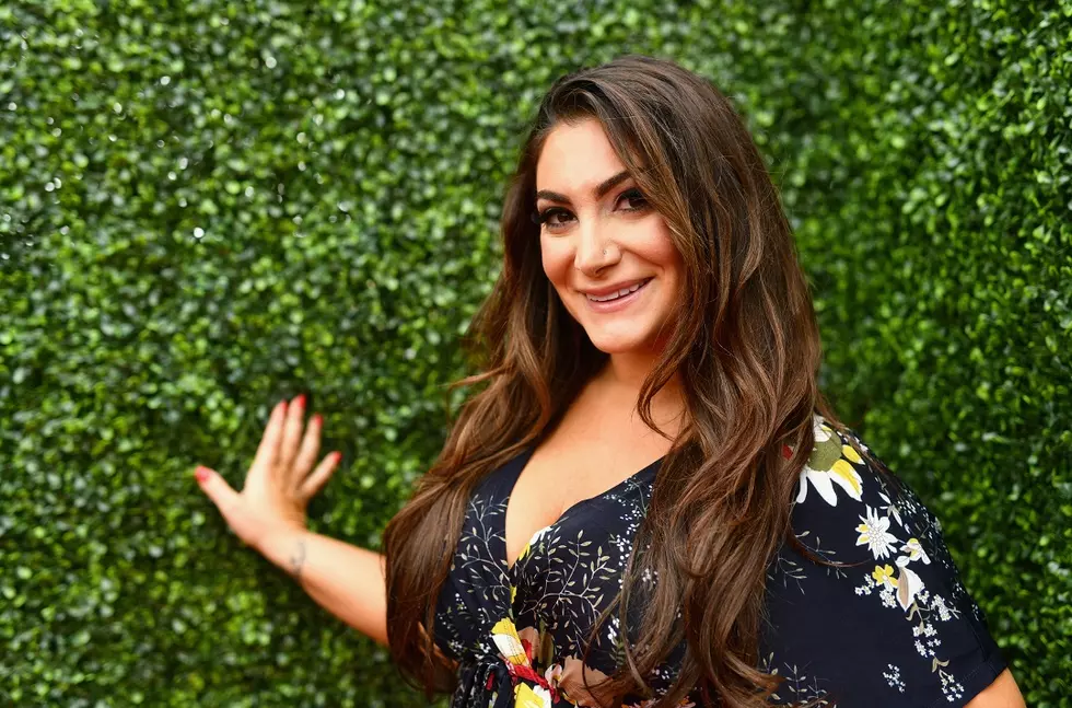 ‘Jersey Shore’ Star Deena Cortese Welcomes First Baby (PHOTO)