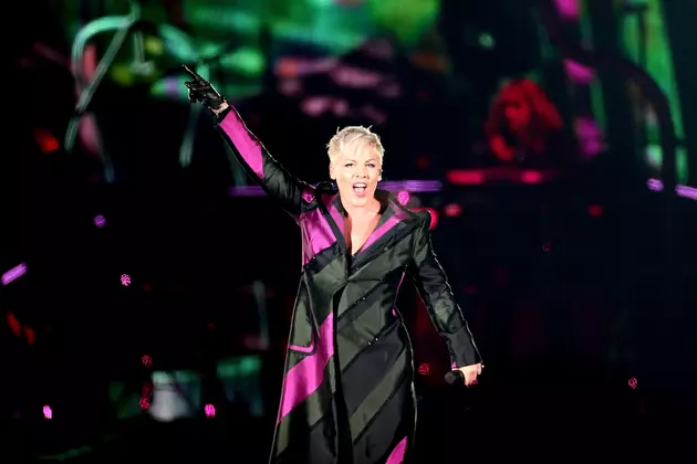 Pink Says She Won&#8217;t Apologize for Her &#8216;Polarizing&#8217; Political Opinions
