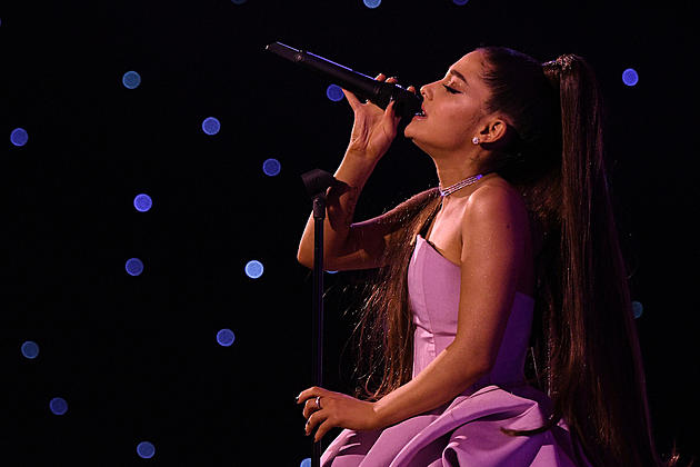Ariana Grande Has a Strict New Photo Policy and Concert Photographers Are Furious