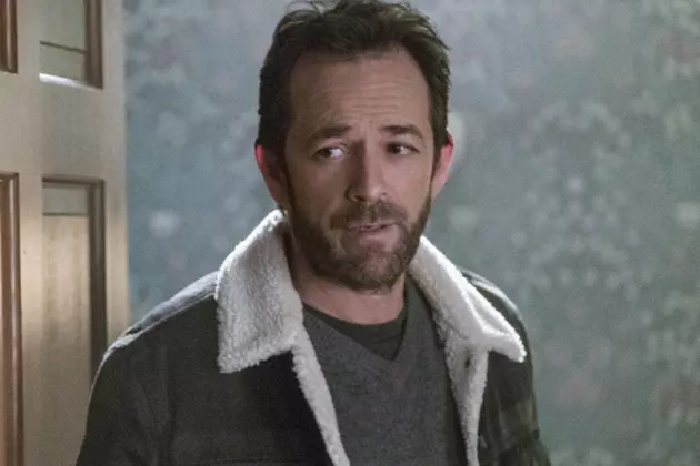 Luke Perry Was Buried in a Suit Made of Mushrooms: Here&#8217;s Why