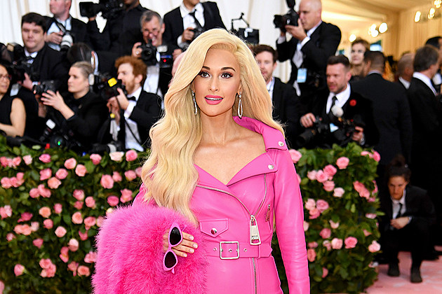 Kacey Musgraves Lives Out Her Inner Barbie at 2019 Met Gala