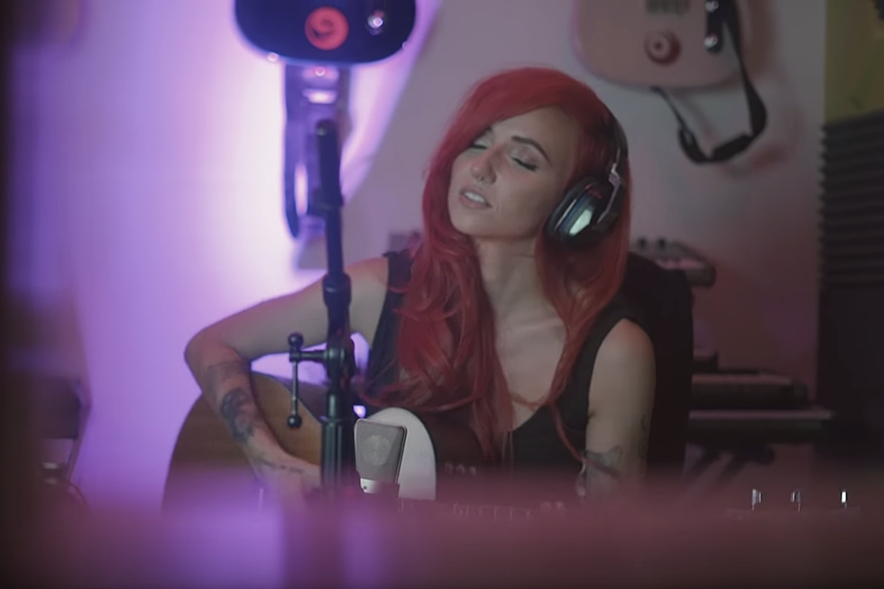 Lights Announces Acoustic Tour, Releases New Song &#8216;Lost Girls&#8217;
