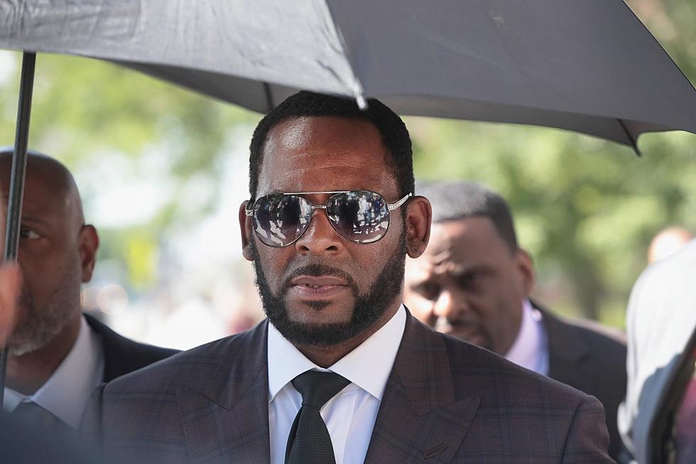 Report: R. Kelly Accused Of Intimidating Witnesses While In Jail