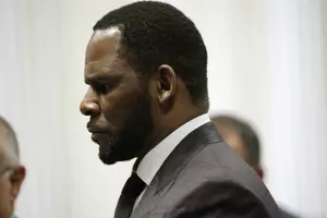 R. Kelly Associate Pleads Guilty To Setting Victim&#8217;s Car On Fire