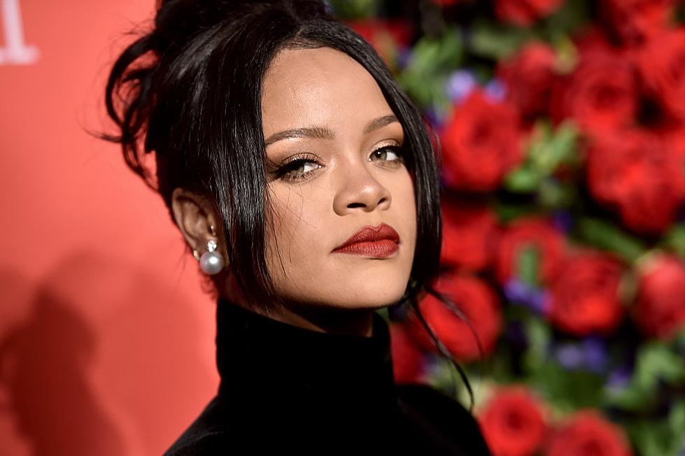 Rihanna Addresses ‘Scary’ Fans Who Are ‘Unhappy’ About Album Delay