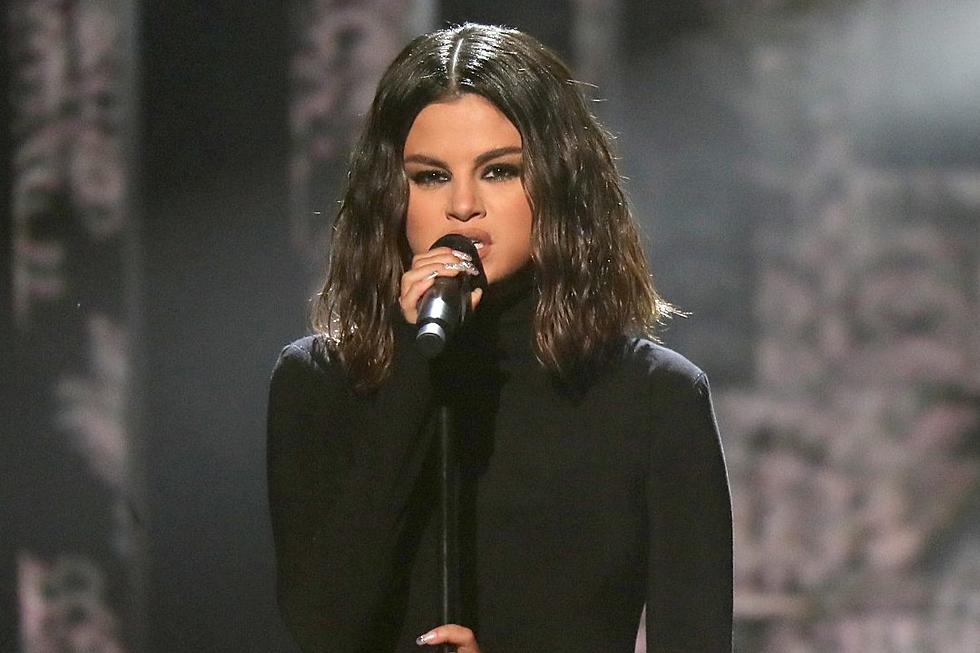 Selena Gomez Opens 2019 AMAs With Possibly ‘Off Key’ ‘Lose You to Love You’ Performance