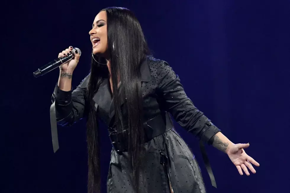  Demi Lovato Will Reportedly Perform New Single at Grammys