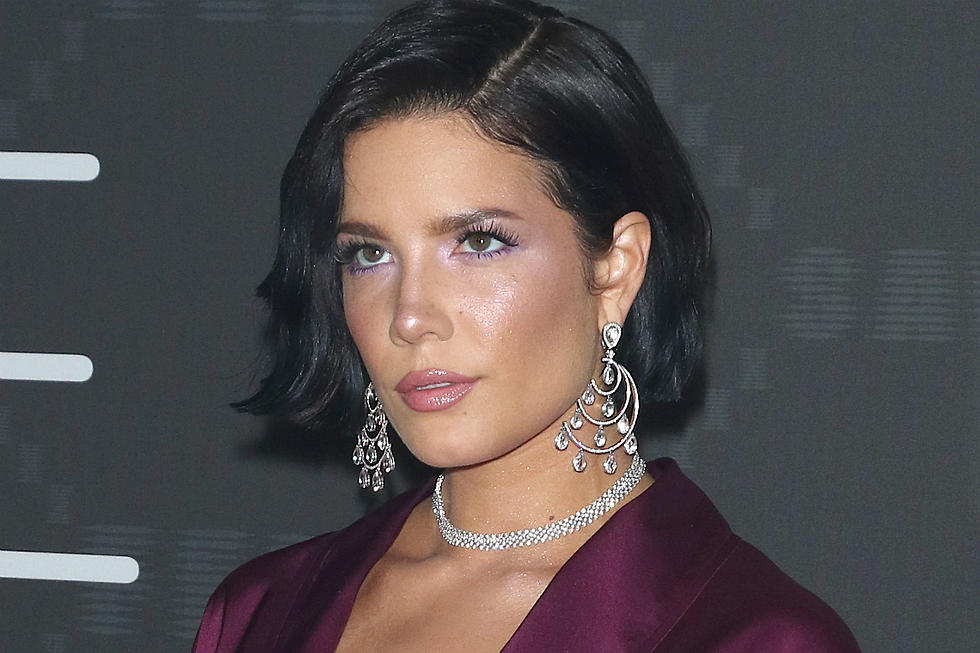 Halsey Calls Out Paparazzi For Chasing Her ‘Violently Through Traffic’