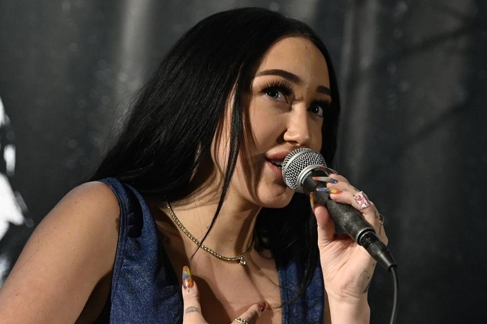 Noah Cyrus Stops Concert Mid-Performance Due to Illness