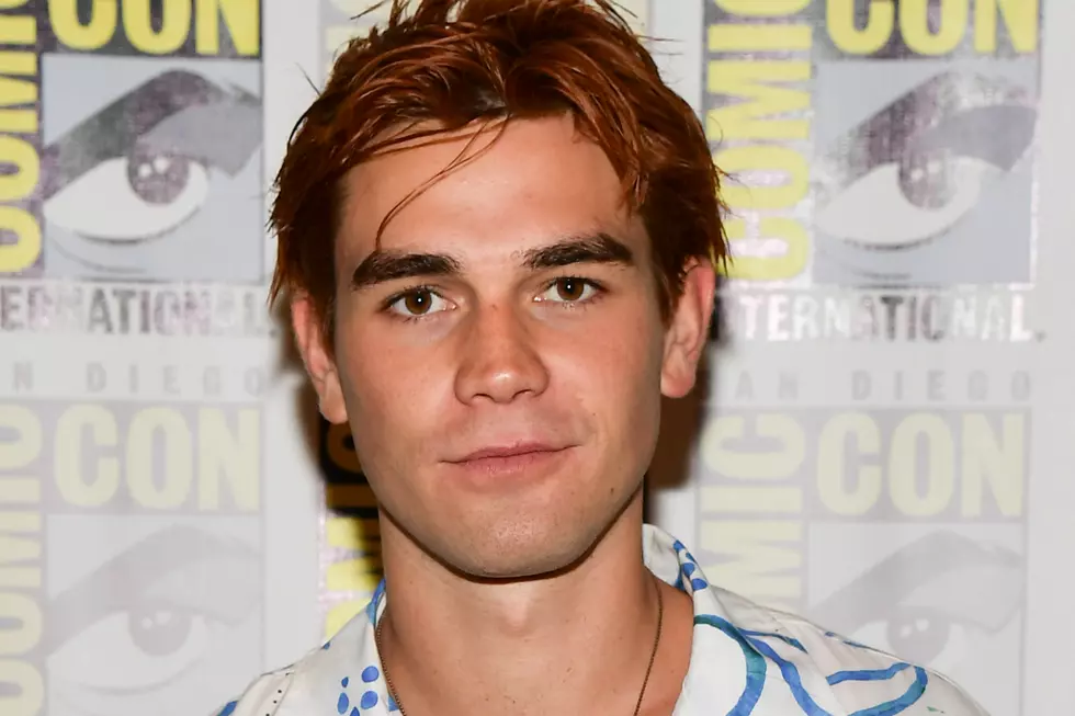 ‘Riverdale’s KJ Apa Shares Video Removing a ‘Shard of Metal’ From His Eyeball