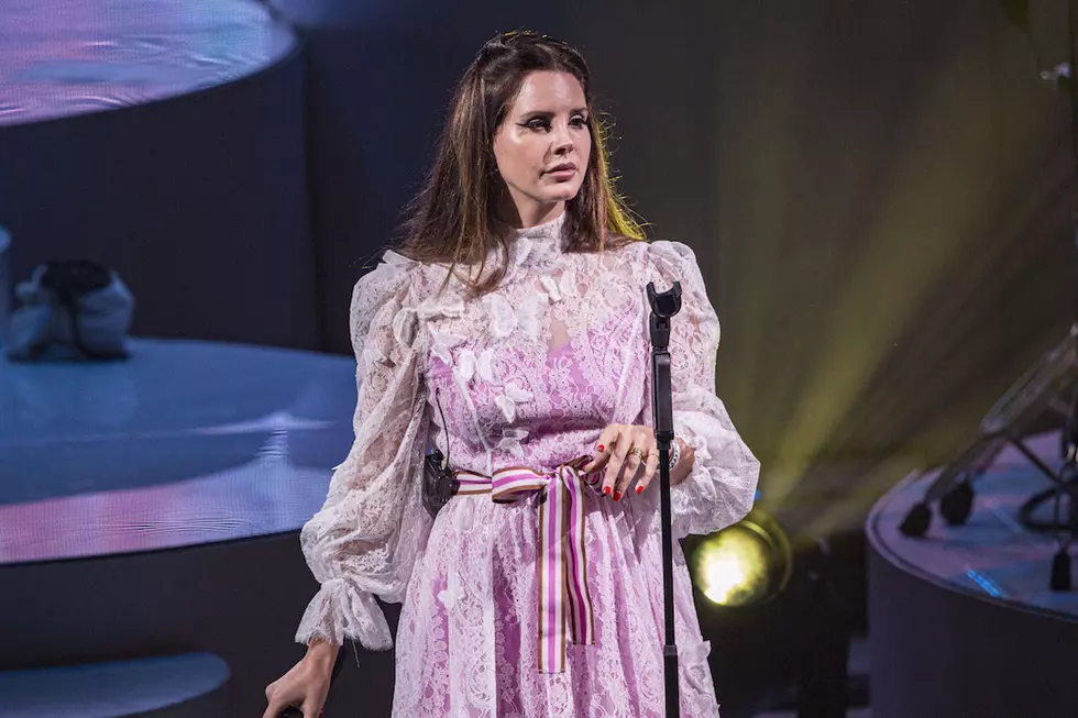 Lana Del Rey Says She’s ‘Literally Changing the World’ Despite Lack of Diversity on New Album Artwork