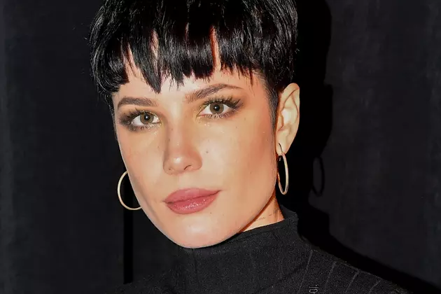 Halsey Will &#8216;Never&#8217; Get Their &#8216;Pre-Baby Body Back,&#8217; And She Doesn&#8217;t Want To