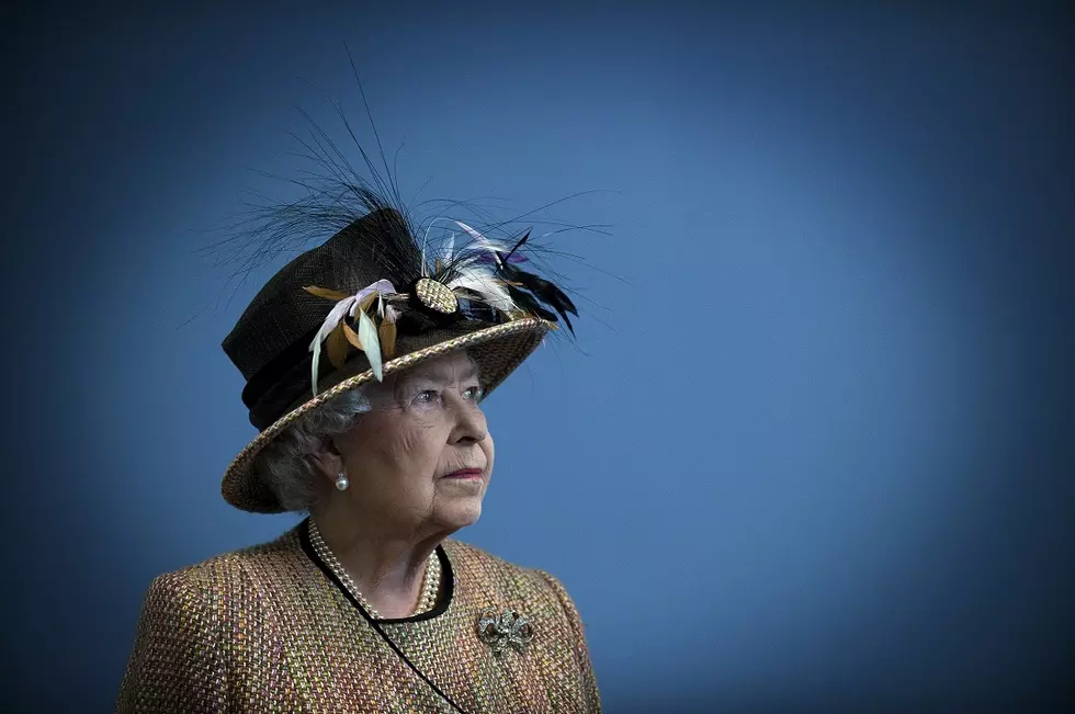 Queen Elizabeth II Dead at 96 (REPORT)