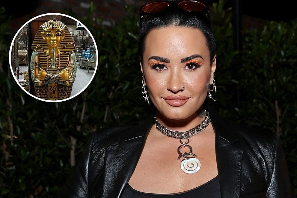 Did Demi Lovato Buy Fake ‘Ancient Egyptian Artifacts’?