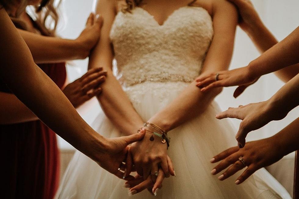 Bridezilla Allegedly Demands Bridesmaid Lose Weight or Leave Wedding Party, Boots Other Friend Due to Skin Color