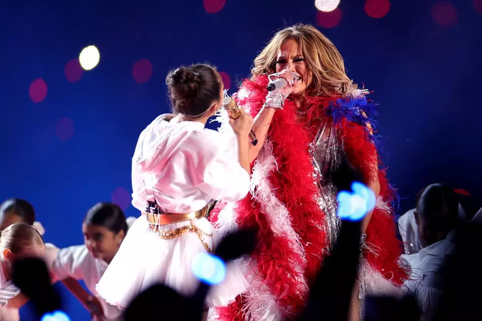 Jennifer Lopez Appears to Use Gender-Neutral Pronouns to Describe Her Child Emme During Concert