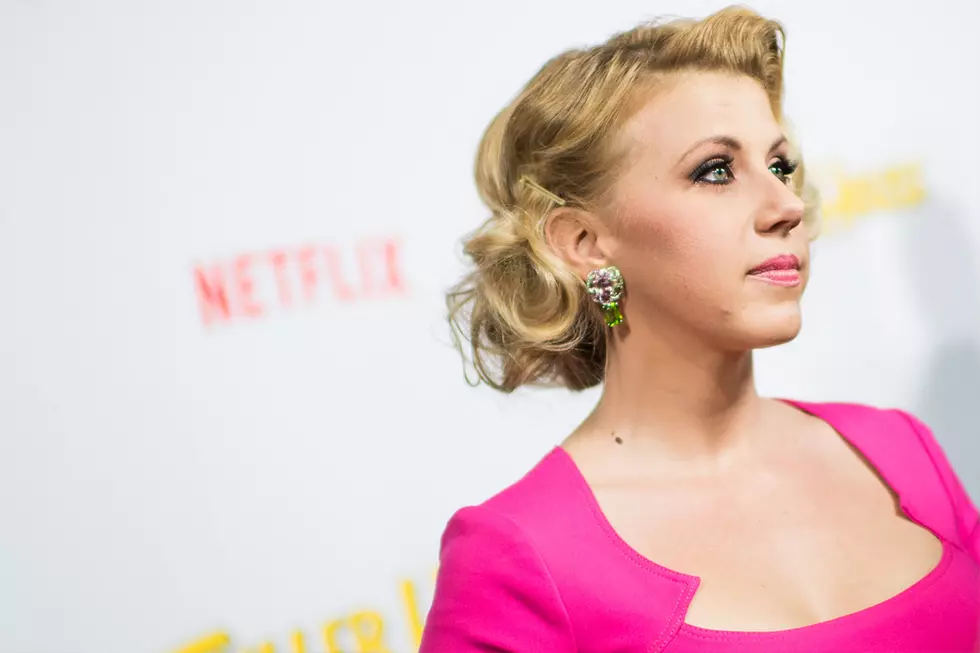Jodie Sweetin Thrown to Ground by Police During Pro-Choice Protest