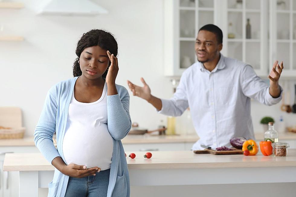 Pregnant Woman Furious After Husband Demands Paternity Test
