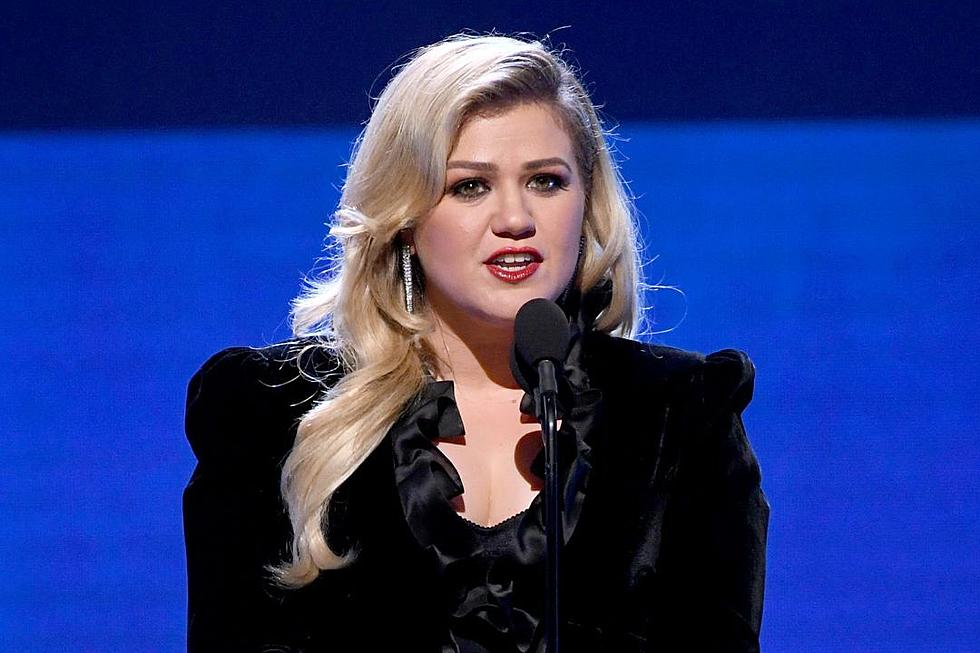 Kelly Clarkson Explains Why She Left ‘The Voice': ‘I Was Struggling’