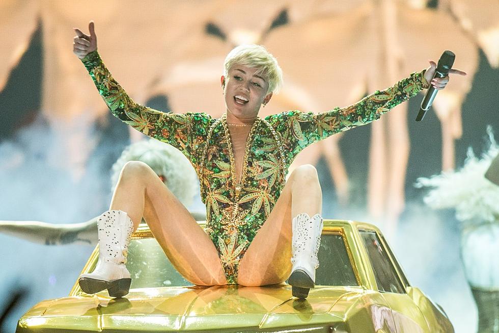 Miley Cyrus Reveals She ‘Didn’t Make a Dime’ From Her Bangerz Tour