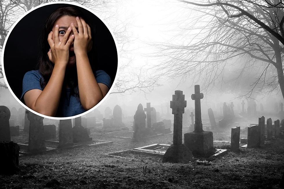 Woman Refuses to Go to Friend’s Funeral Because She’s Terrified of Ghosts