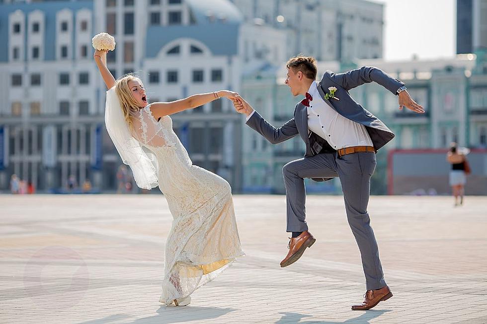 Groom’s Partner Threatens to Call off Wedding if He Doesn’t Learn to Dance