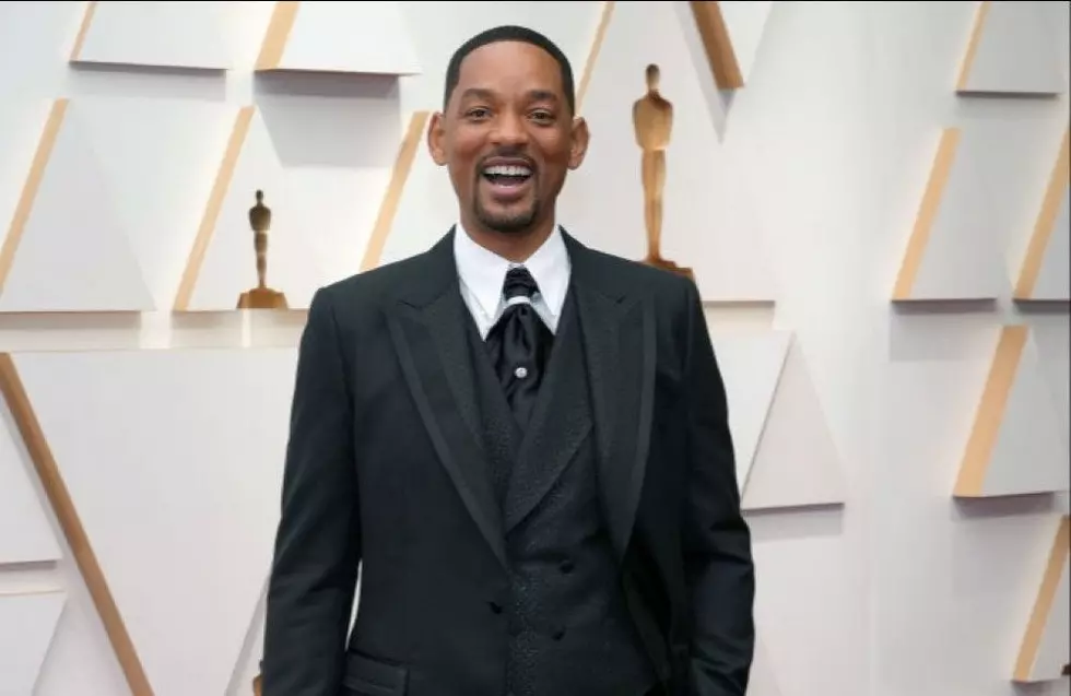 Will Smith Ready to &#8216;Address the Elephant in the Room&#8217; Amid Hollywood Comeback
