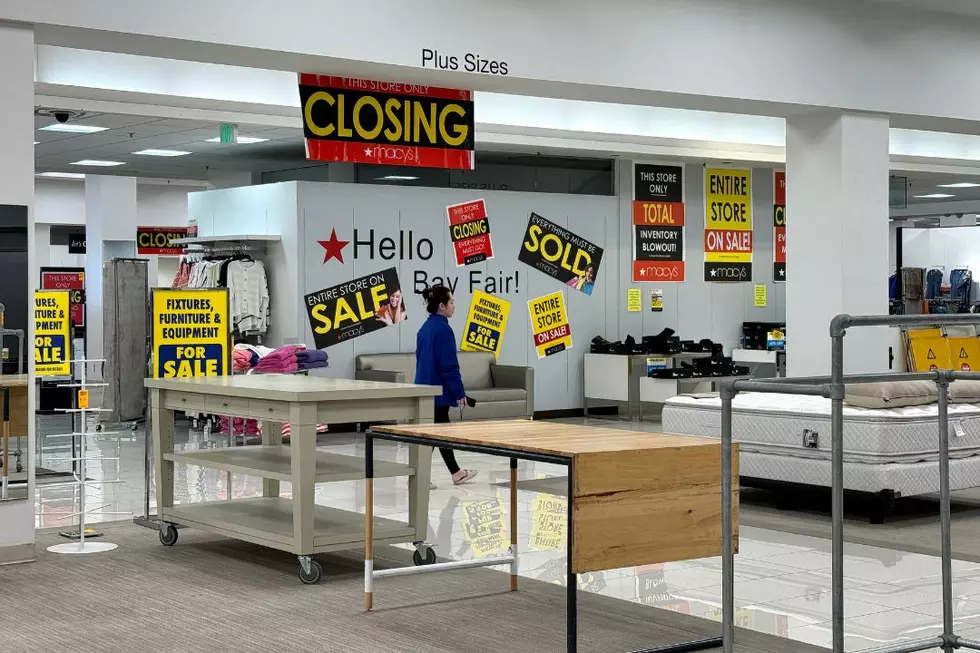 These Three Popular Mall Retailers Are Closing Dozens of Stores
