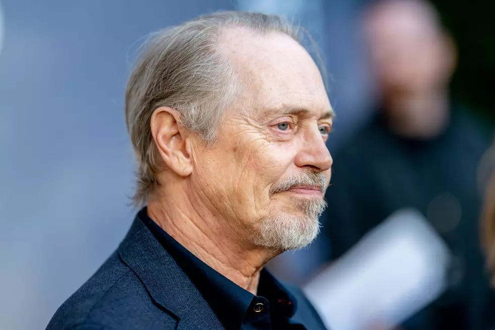 Some Jerk Sucker-Punched Steve Buscemi in NYC and the Internet Is Furious