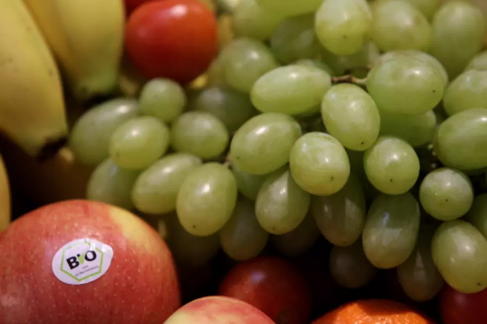 What Fruits And Vegetables You Eat Contain The Most Pesticides
