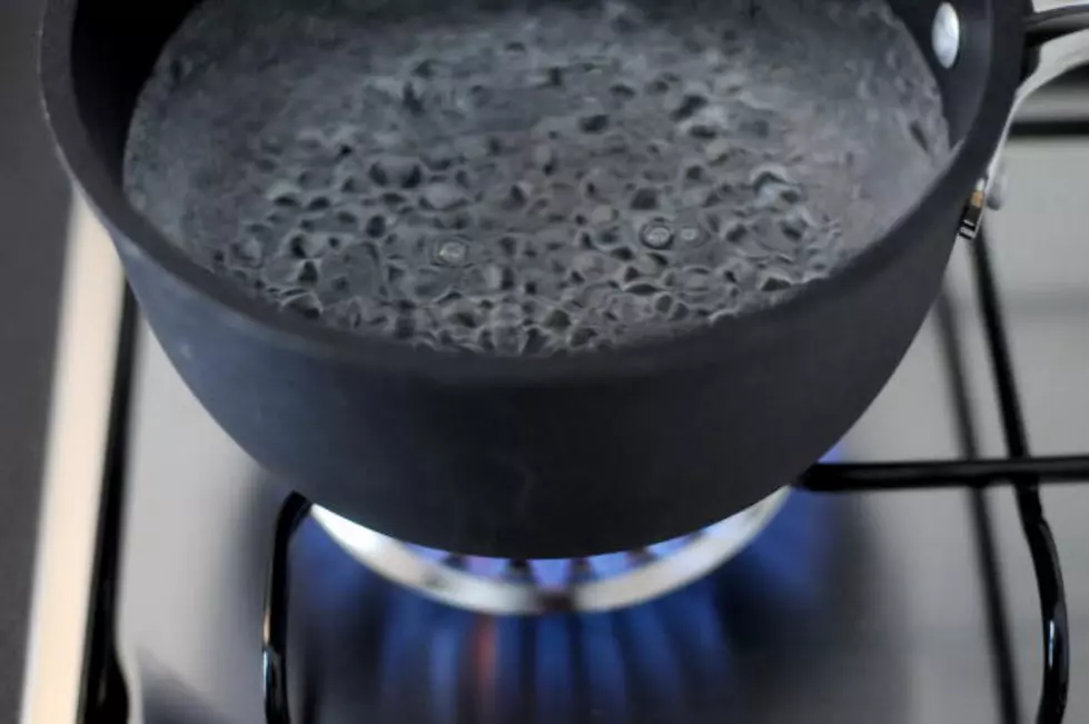 Le Triomphe Boil Advisory