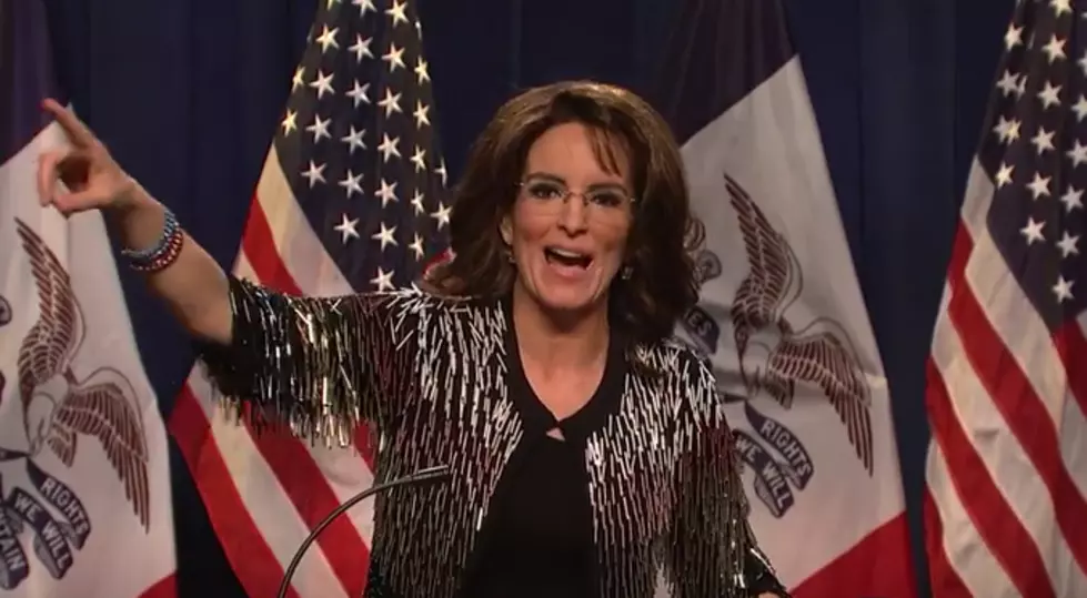 Fey Spoofs Palin Endorsement